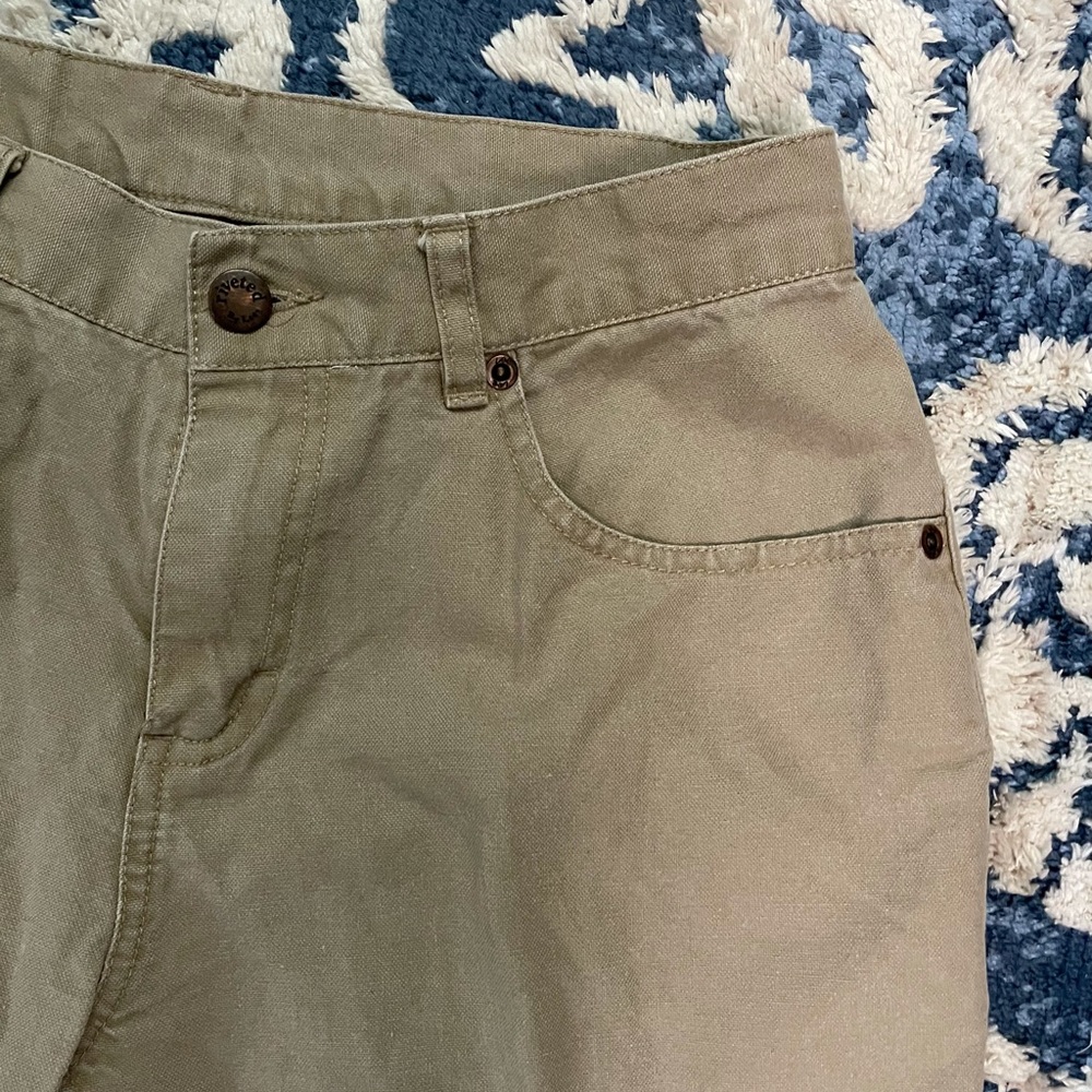 Lee Riveted Capris - Picture 4 of 7